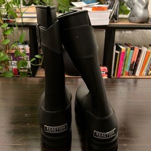 Kenneth Cole reaction rainy dayz rain boots